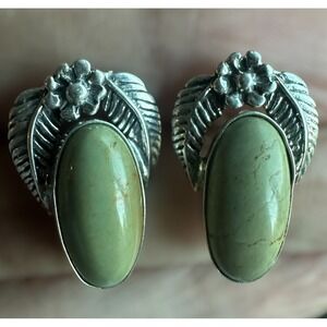 VTG RGF Southwestern Stud Earrings 0.75 Inch Variscite Green‎ Gray Sterling 3.3g
